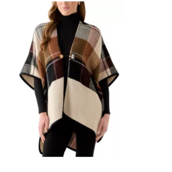 Vince Camuto Women’s Plaid Reversible Poncho with toggle NWT One Size - Picture 1 of 6